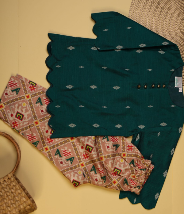 JADE KURTA