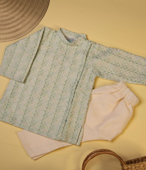 CHIKANKARI KURTA